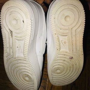 Air Force 1s white